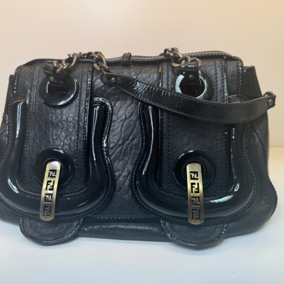FENDI BLACK GRAINED LEATHER B BAG - Picture 5 of 5